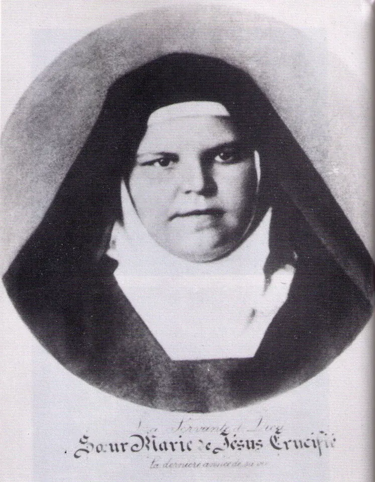 Mariam Baouardy: oval black-and-white portrait of a nun in a dark veil